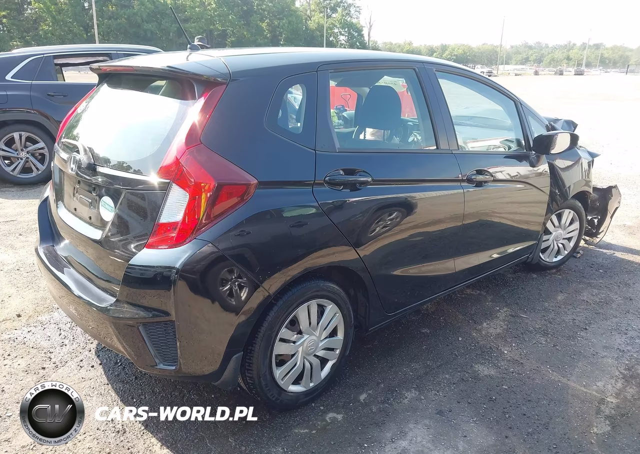2017 Honda Fit Lx VIN:JHMGK5H51HS007379 - 4