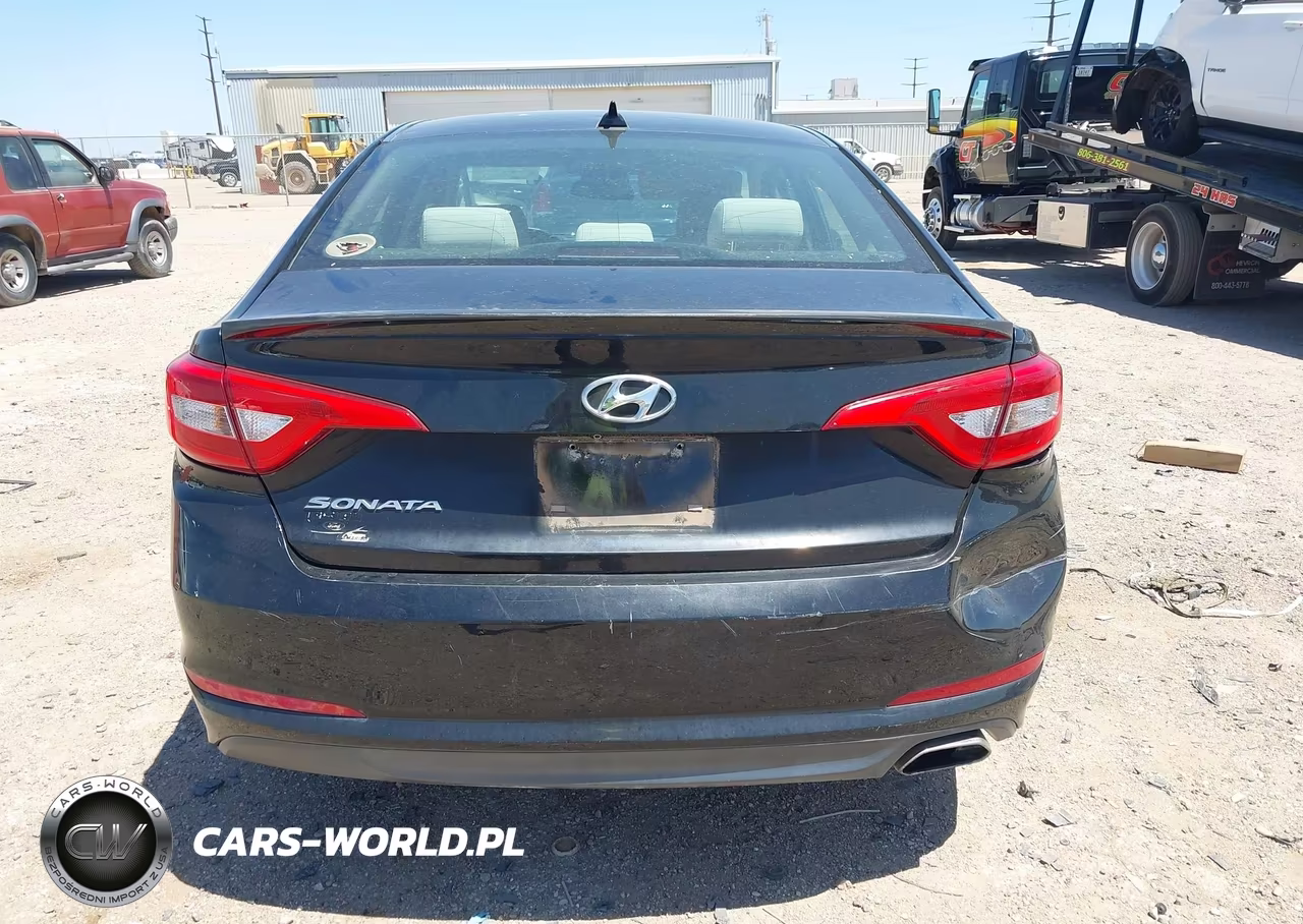 2015 Hyundai Sonata Se VIN:5NPE24AF2FH245517 - 17