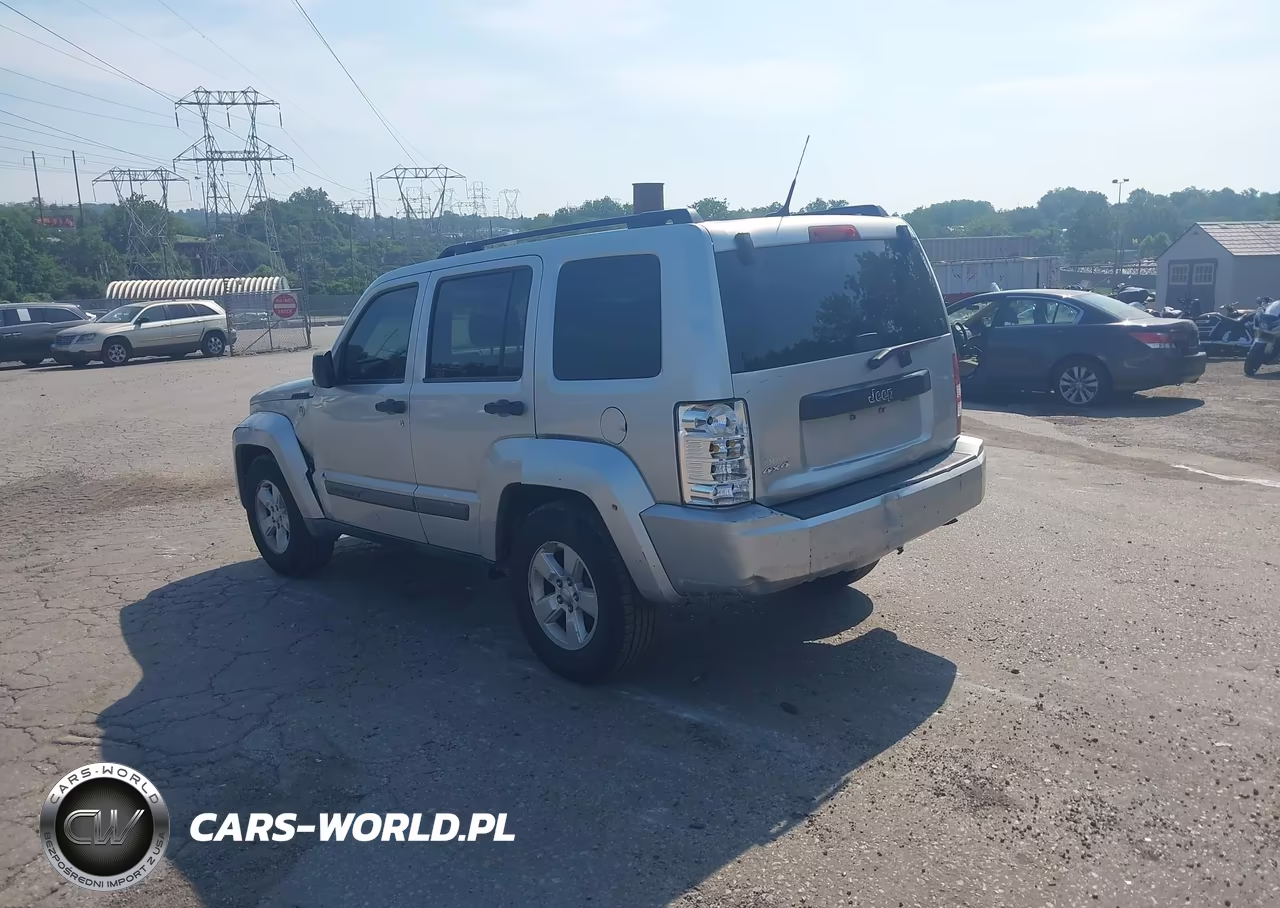 2011 Jeep Liberty Sport VIN:1J4PN2GK0BW529705 - 3