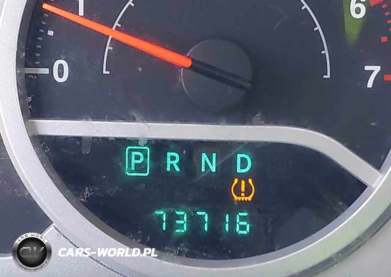 2010 Jeep Wrangler Unlimited Sahara VIN:1J4HA5H15AL181732 - 15