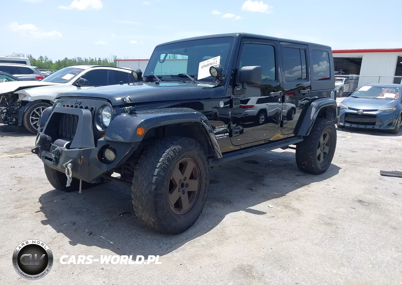 2010 Jeep Wrangler Unlimited Sahara VIN:1J4HA5H15AL181732 - 2