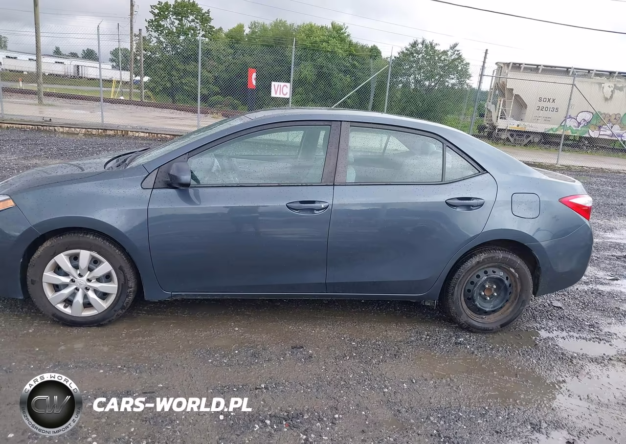 2015 Toyota Corolla Le VIN:2T1BURHE3FC292307 - 14