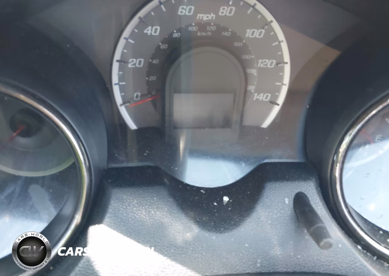 2012 Honda Fit Sport VIN:JHMGE8H58CC020285 - 14