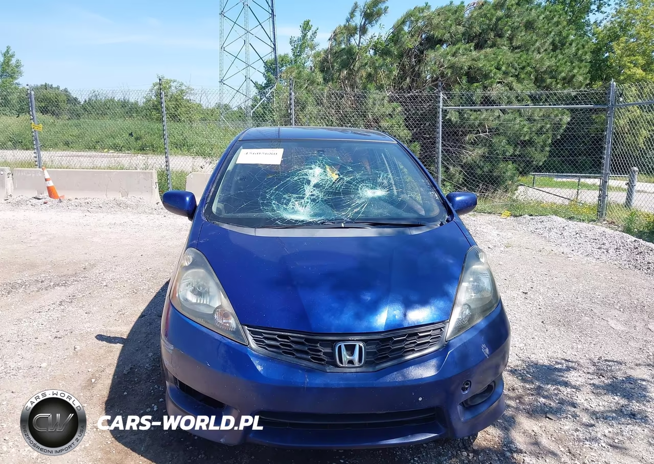 2012 Honda Fit Sport VIN:JHMGE8H58CC020285 - 6