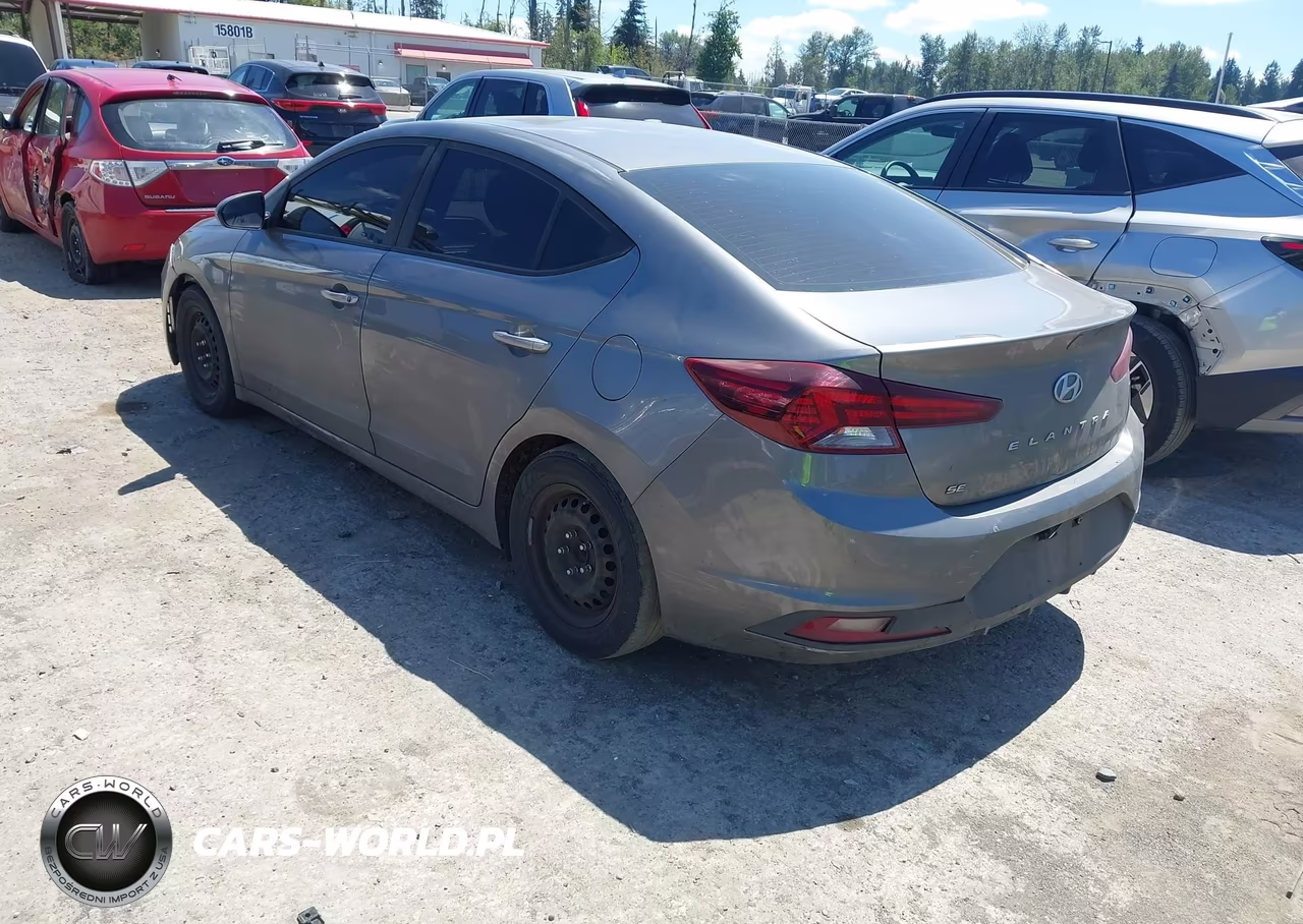 2019 Hyundai Elantra Se VIN:5NPD74LF2KH482545 - 3