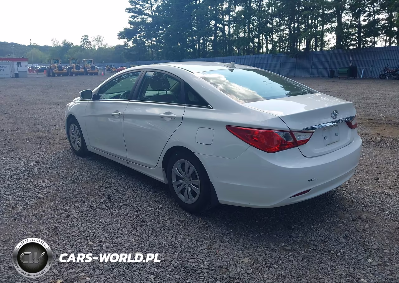 2012 Hyundai Sonata Gls VIN:5NPEB4AC2CH493655 - 3