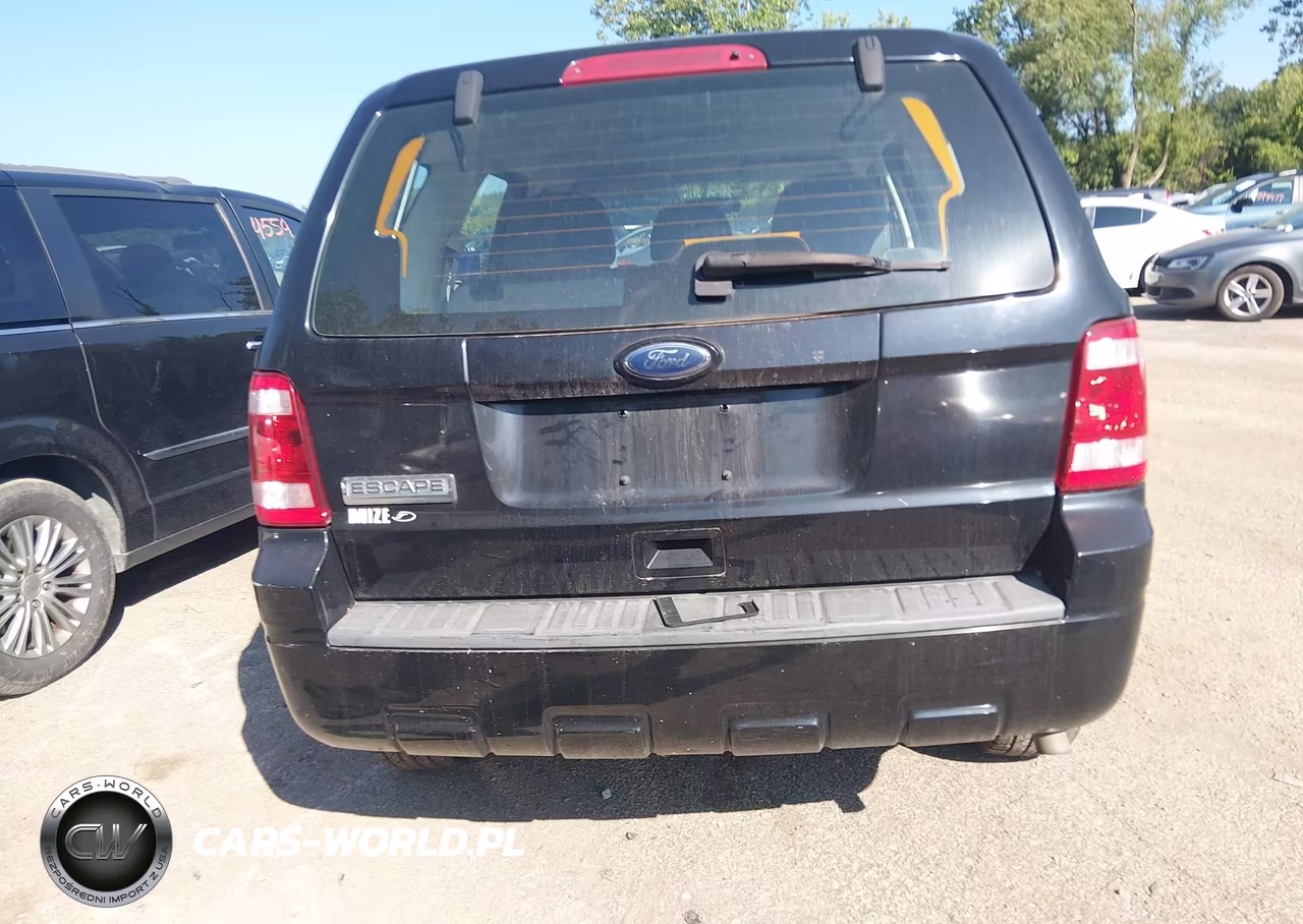 2010 Ford Escape Xls VIN:1FMCU0C76AKD16367 - 17