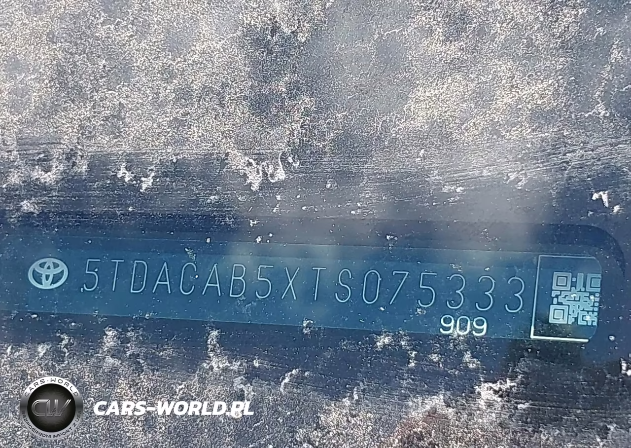 2026 Toyota Grand Highlander Hybrid Limited VIN:5TDACAB5XTS075333 - 17