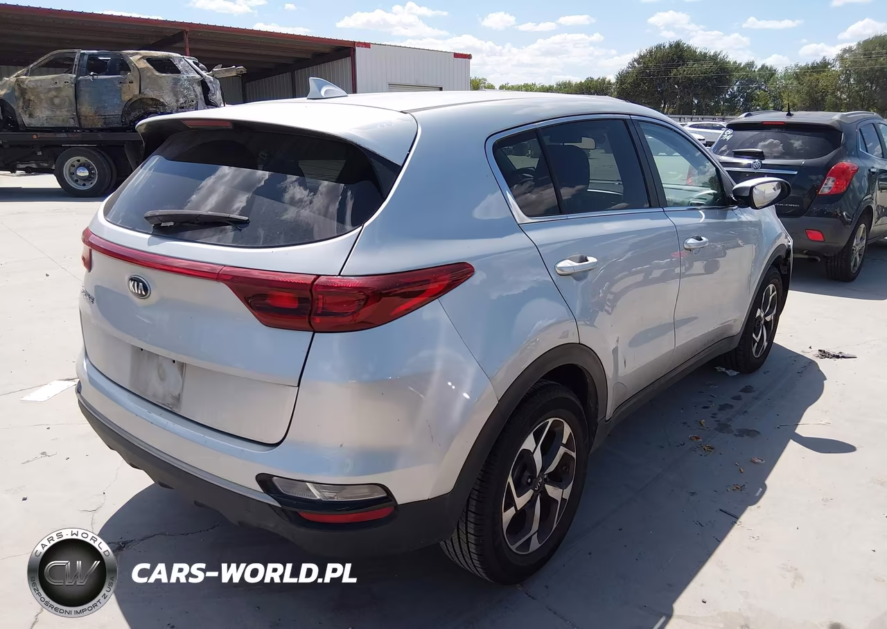 2020 Kia Sportage Lx VIN:KNDPM3AC5L7635966 - 4