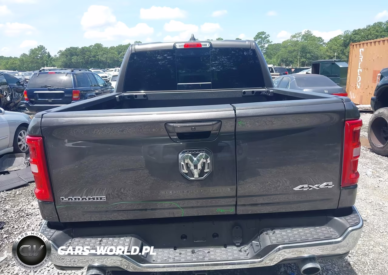 2026 Ram 1500 Laramie 4X4 5'7 Box VIN:1C6SRFJP3TN197922 - 16