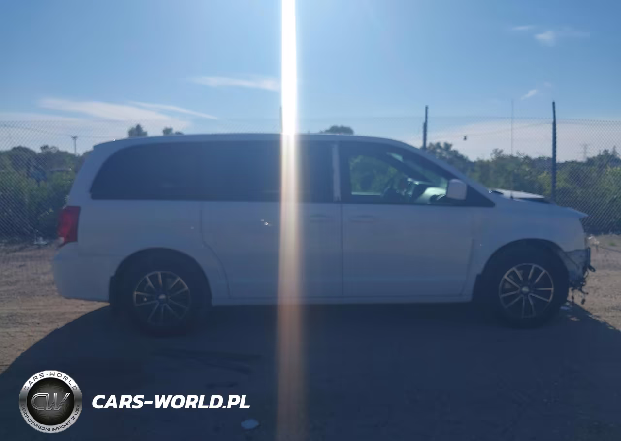 2018 Dodge Grand Caravan Se Plus VIN:2C4RDGBG0JR243555 - 14