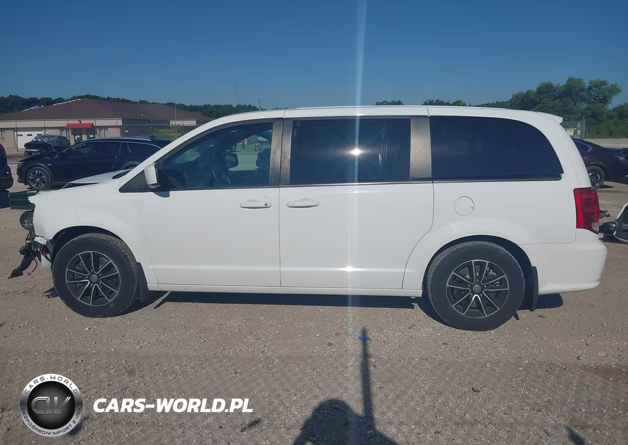 2018 Dodge Grand Caravan Se Plus VIN:2C4RDGBG0JR243555 - 15