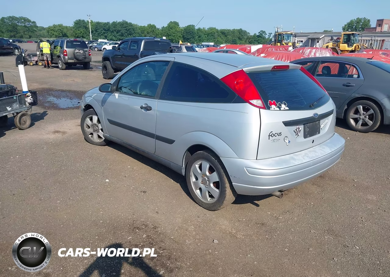2001 Ford Focus Zx3 VIN:3FAFP31301R243640 - 3