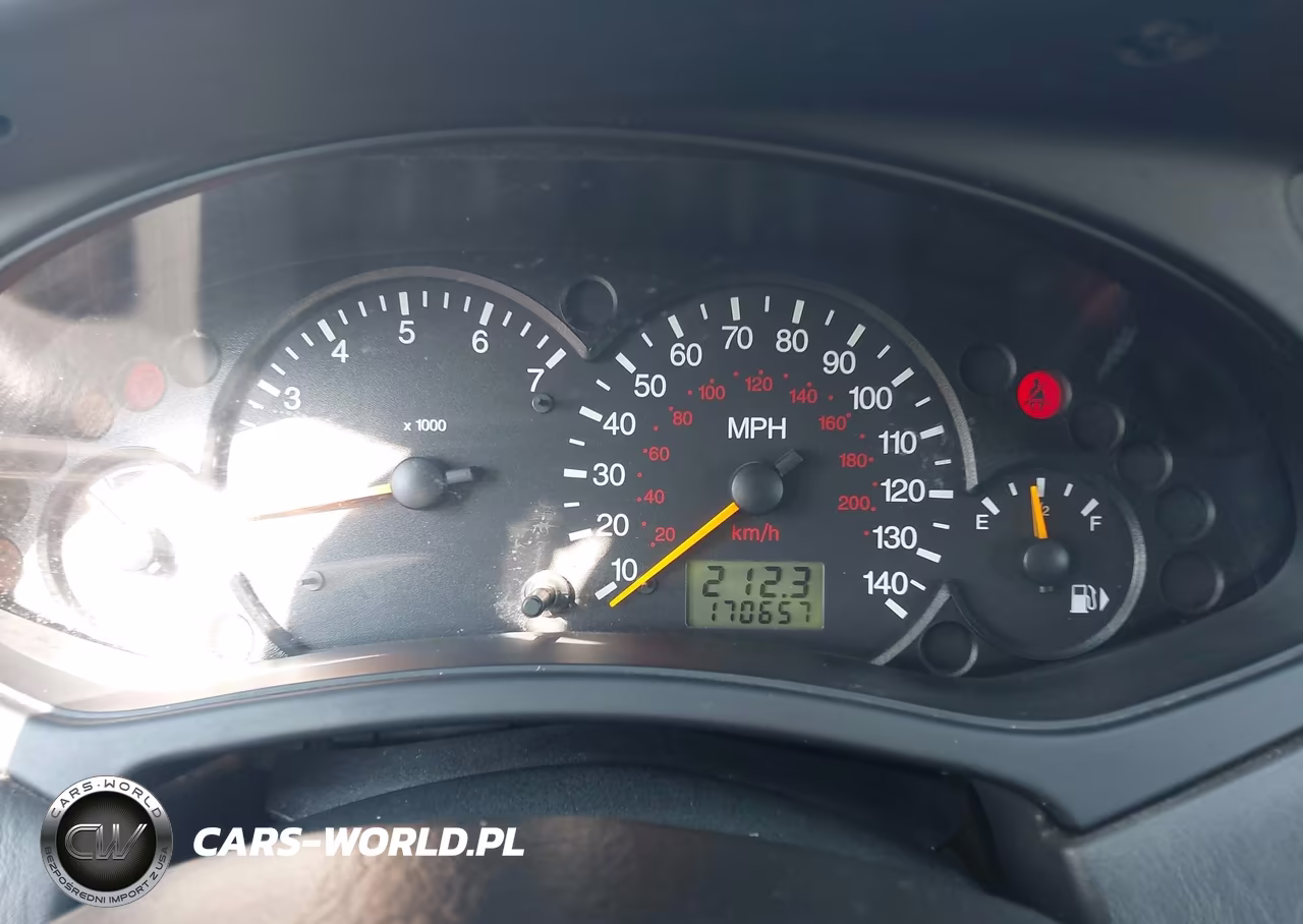 2001 Ford Focus Zx3 VIN:3FAFP31301R243640 - 7