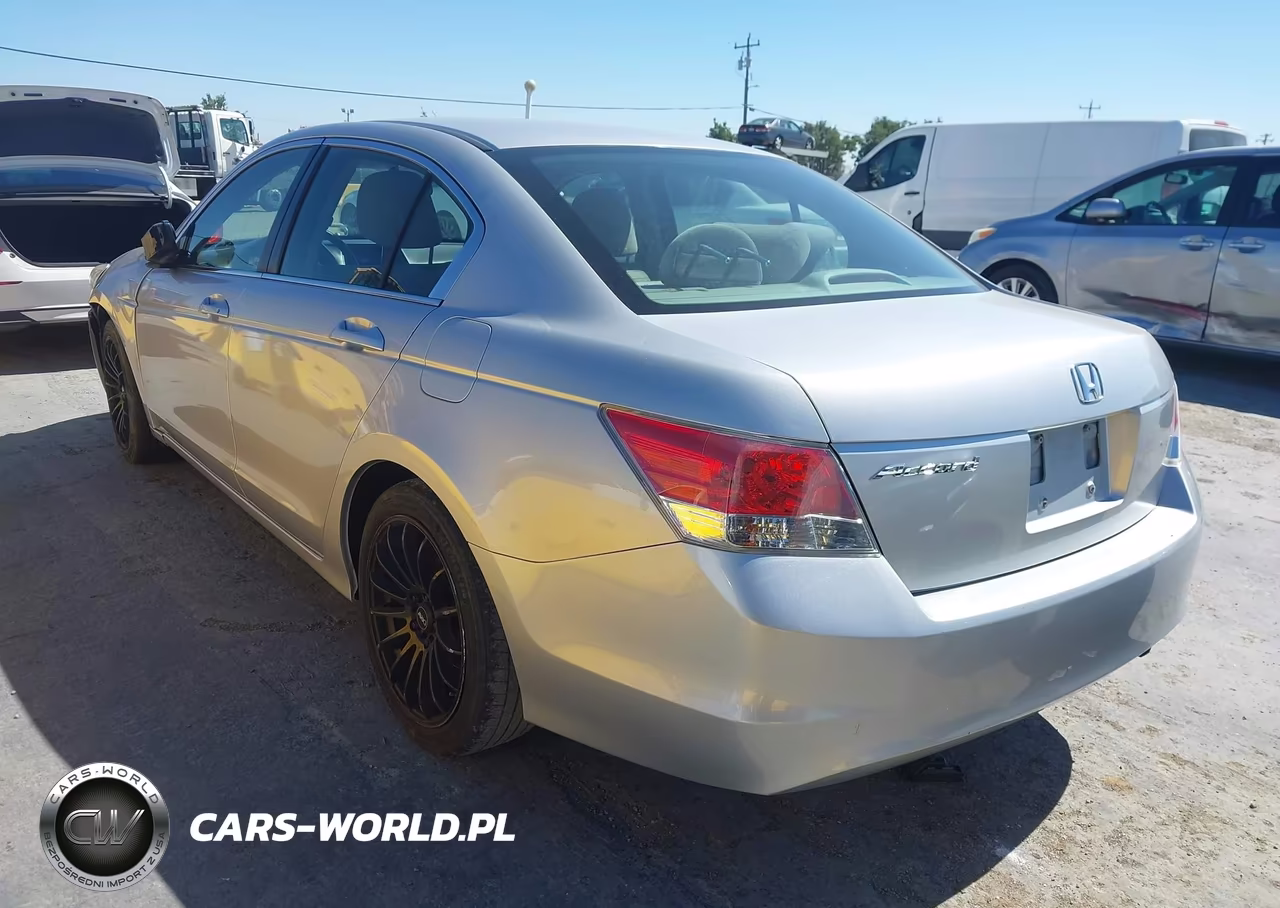 2010 Honda Accord 2.4 Lx VIN:1HGCP2F35AA136370 - 3