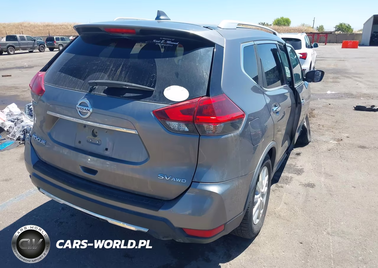 2018 Nissan Rogue Sv VIN:JN8AT2MV2JW300400 - 4