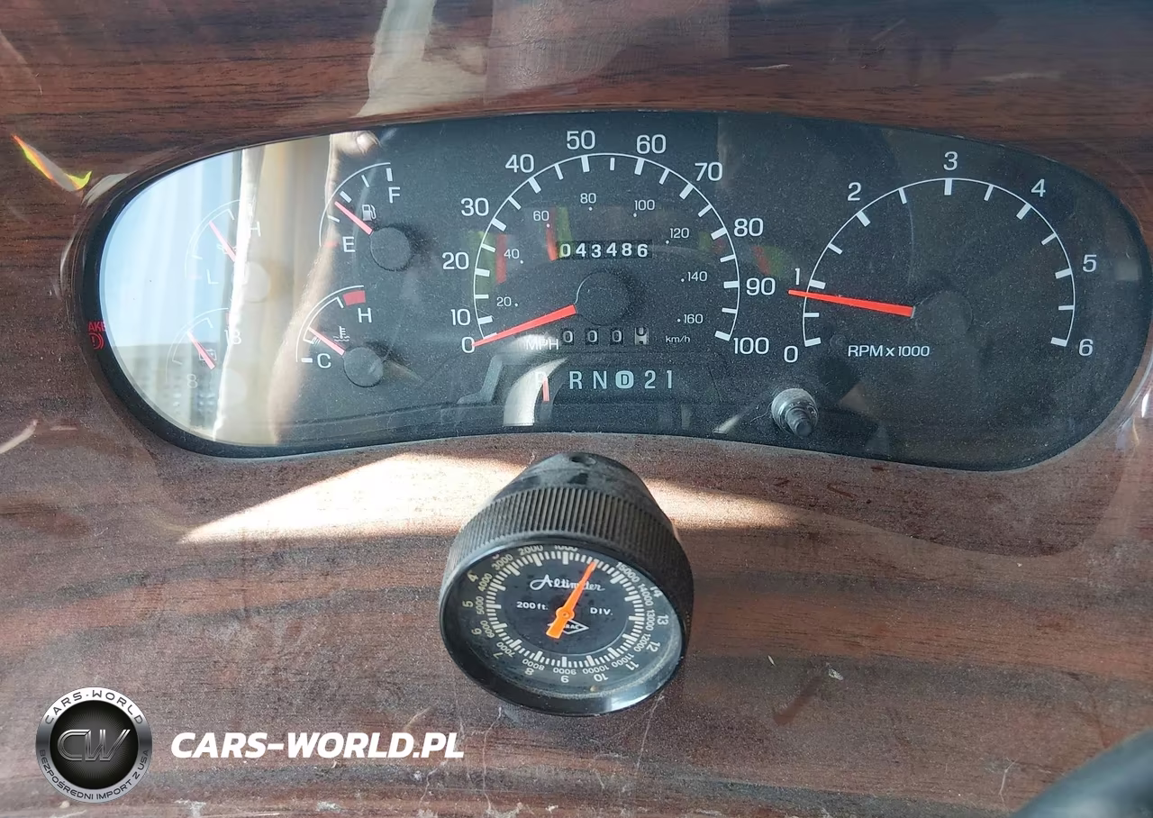 2001 Ford F550 Super Duty Stripped Chass VIN:1FCNF53S610A07440 - 7