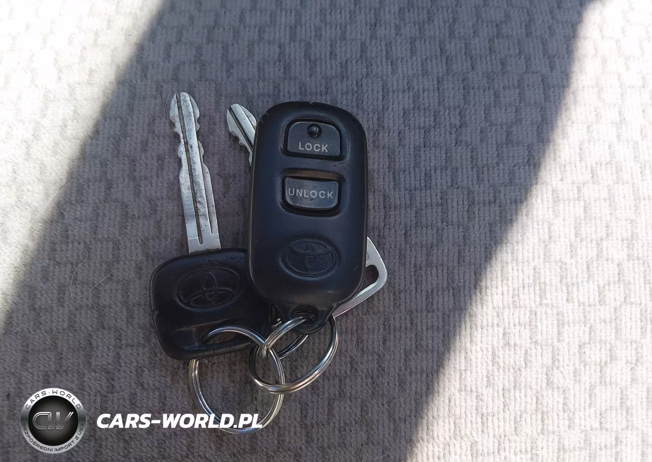 2003 Toyota Corolla Le VIN:JTDBR38E732009870 - 11