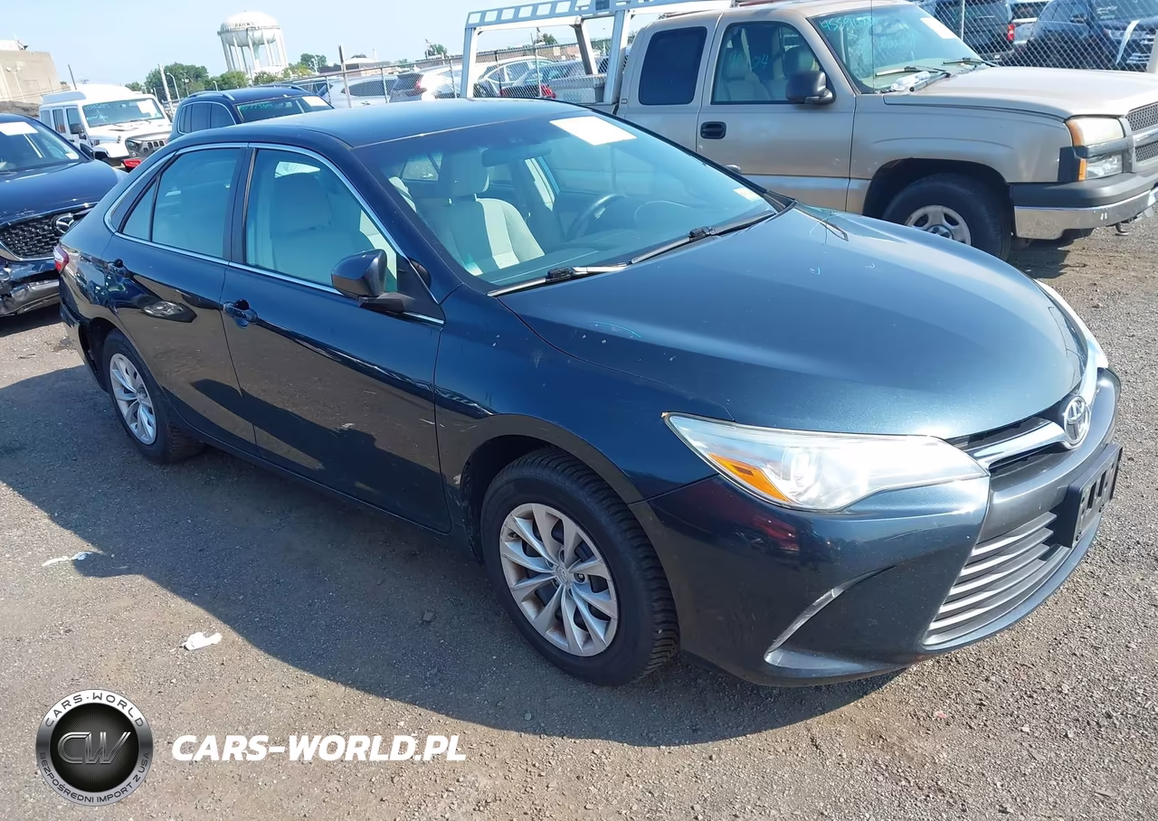 2017 Toyota Camry Le