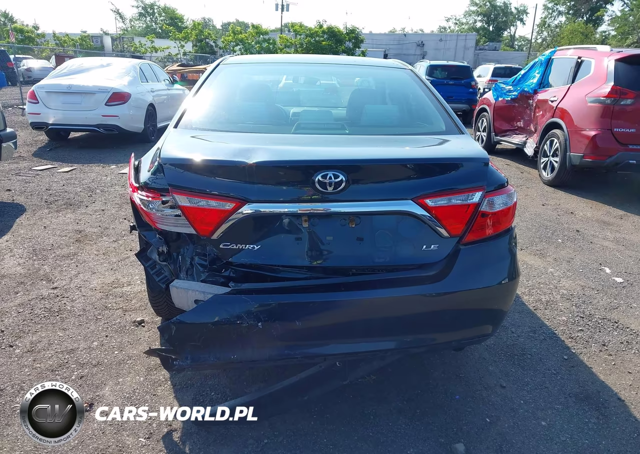 2017 Toyota Camry Le VIN:4T1BF1FK9HU673374 - 16