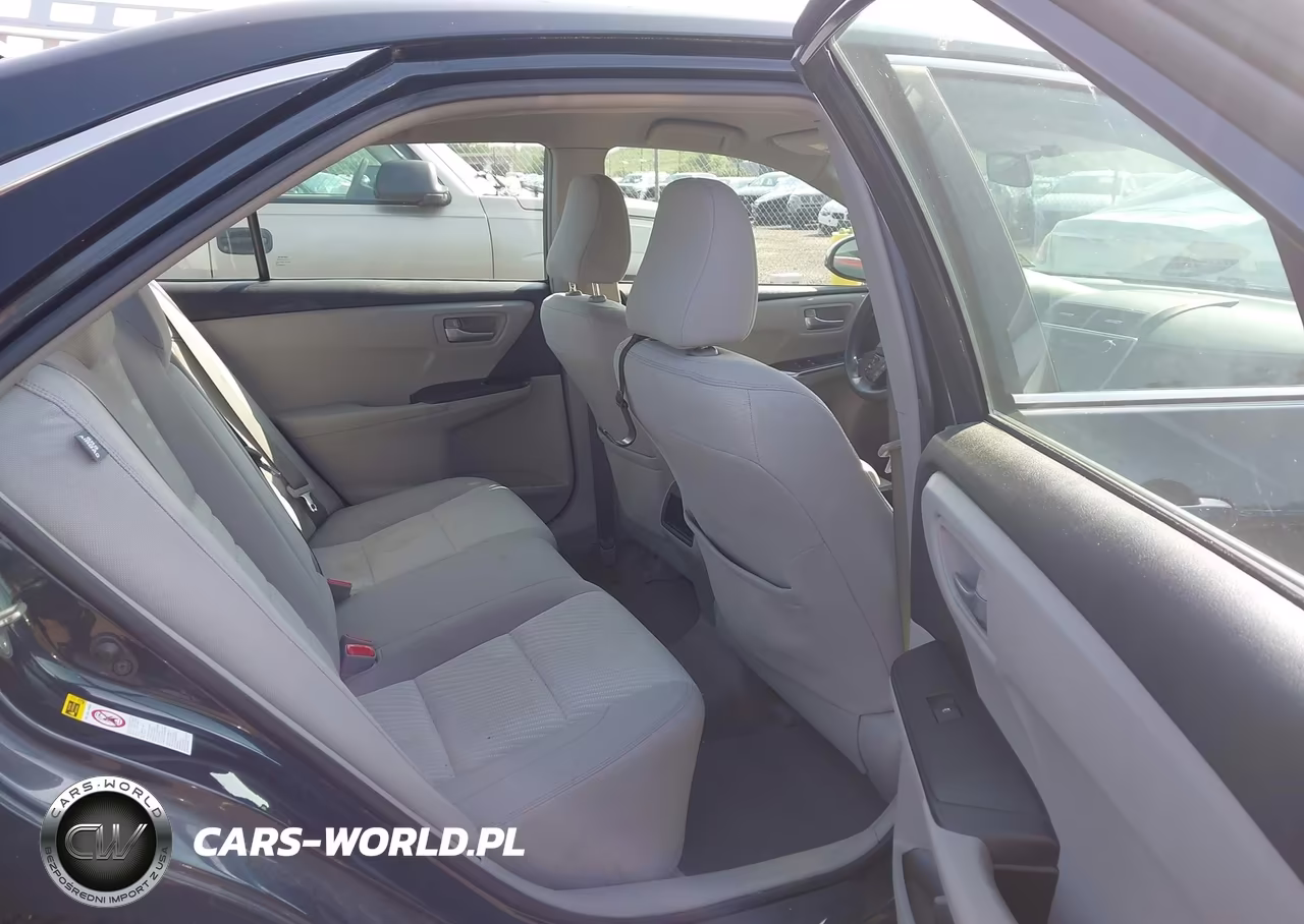 2017 Toyota Camry Le VIN:4T1BF1FK9HU673374 - 8