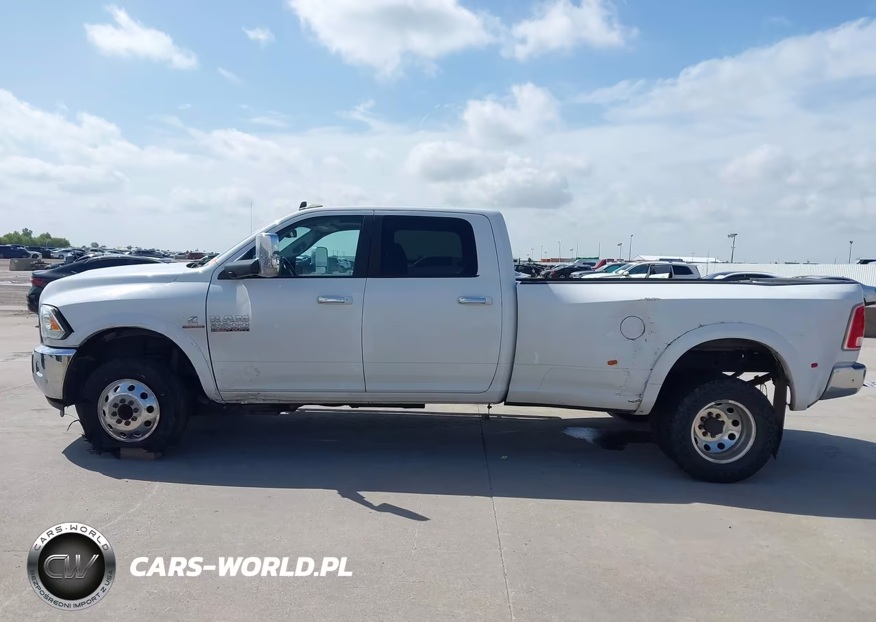 2017 Ram 3500 Laramie 4X4 8' Box VIN:3C63RRJL6HG719137 - 14