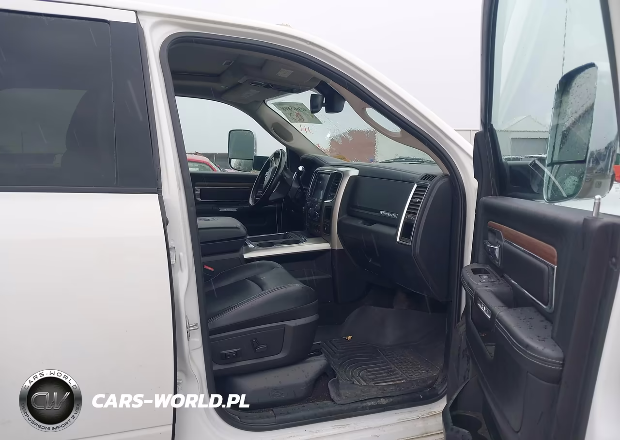 2017 Ram 3500 Laramie 4X4 8' Box VIN:3C63RRJL6HG719137 - 18