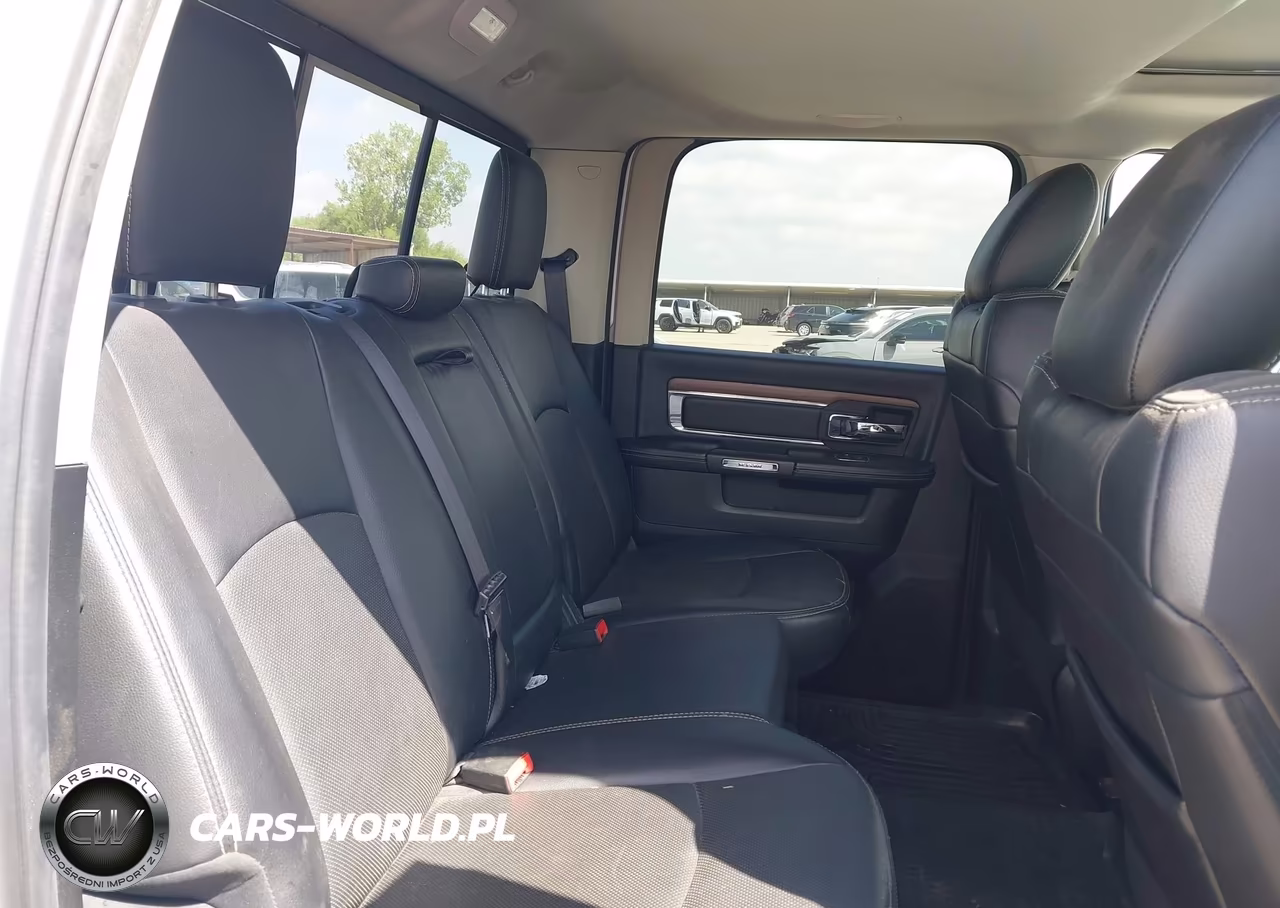2017 Ram 3500 Laramie 4X4 8' Box VIN:3C63RRJL6HG719137 - 6