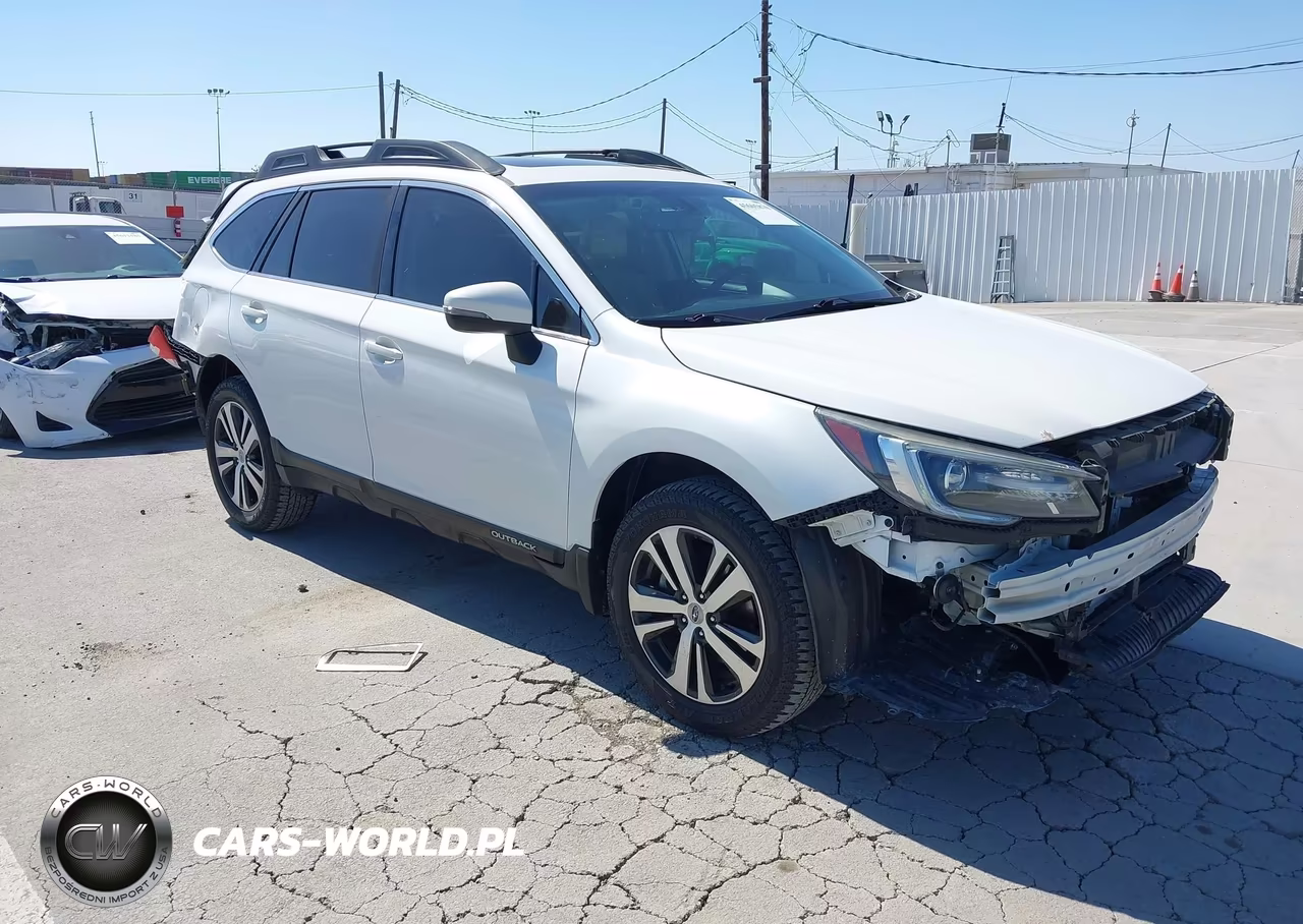 2018 Subaru Outback 3.6R Limited – zdjęcie 1 z 22