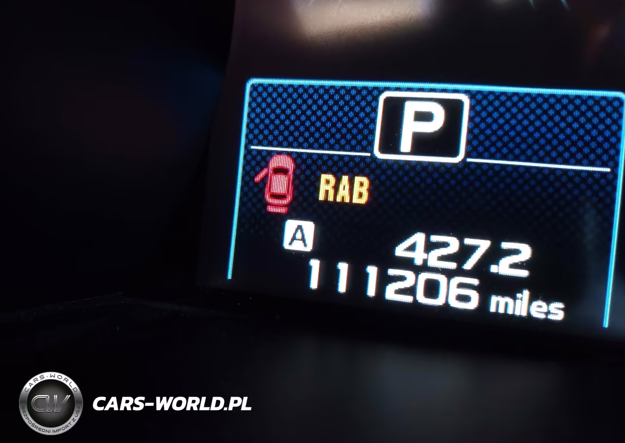 2018 Subaru Outback 3.6R Limited VIN:4S4BSENC5J3360007 - 16