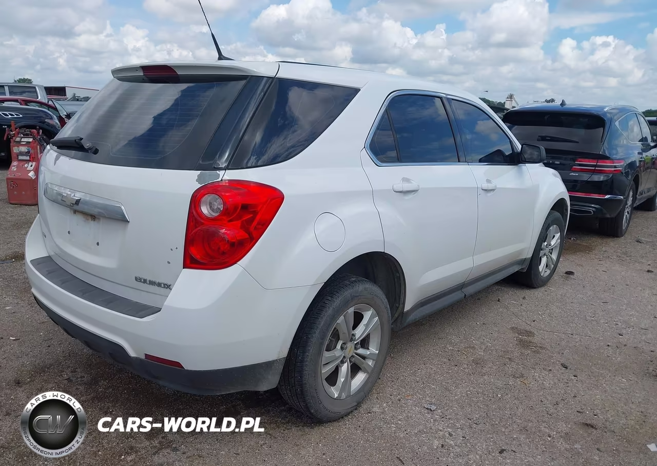 2011 Chevrolet Equinox Ls VIN:2CNFLCEC1B6460926 - 4