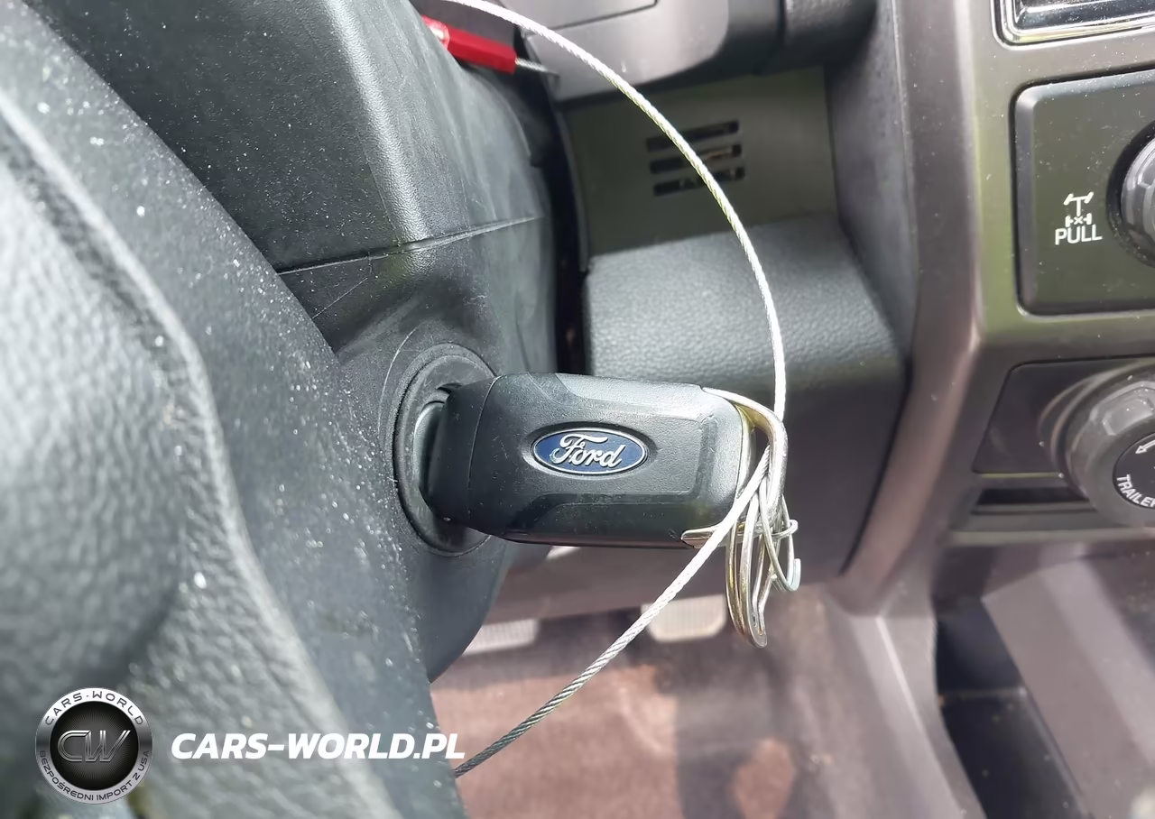 2019 Ford F-150 Xlt VIN:1FTEW1E42KFC00108 - 11
