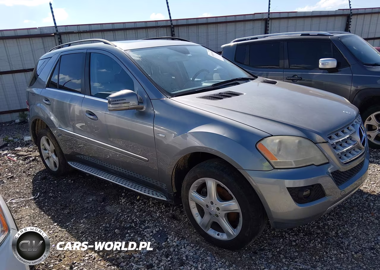 2011 Mercedes-Benz Ml 350 Bluetec 4Matic – zdjęcie 1 z 13