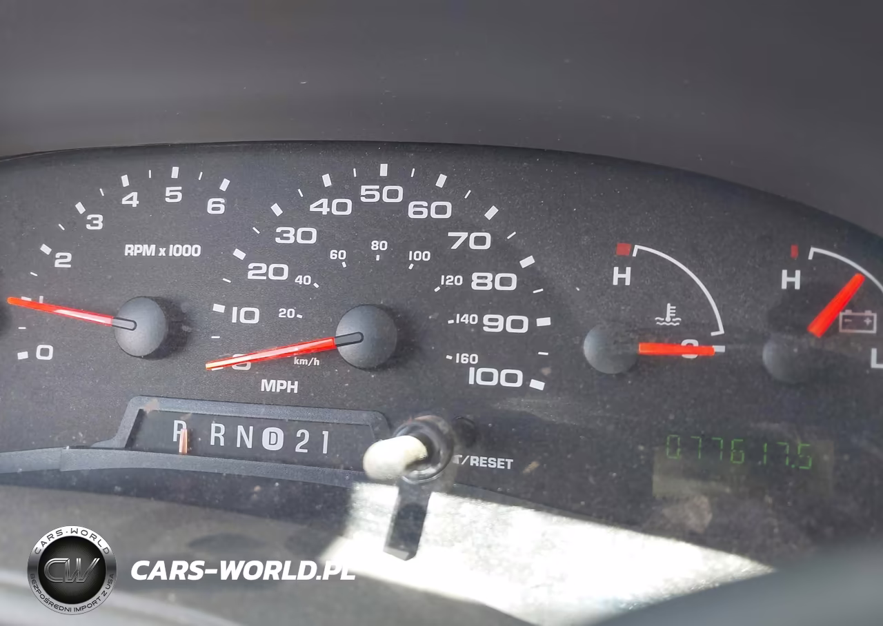 2004 Ford E-350 Super Duty Xl-Xlt VIN:1FBSS31L84HA56504 - 7