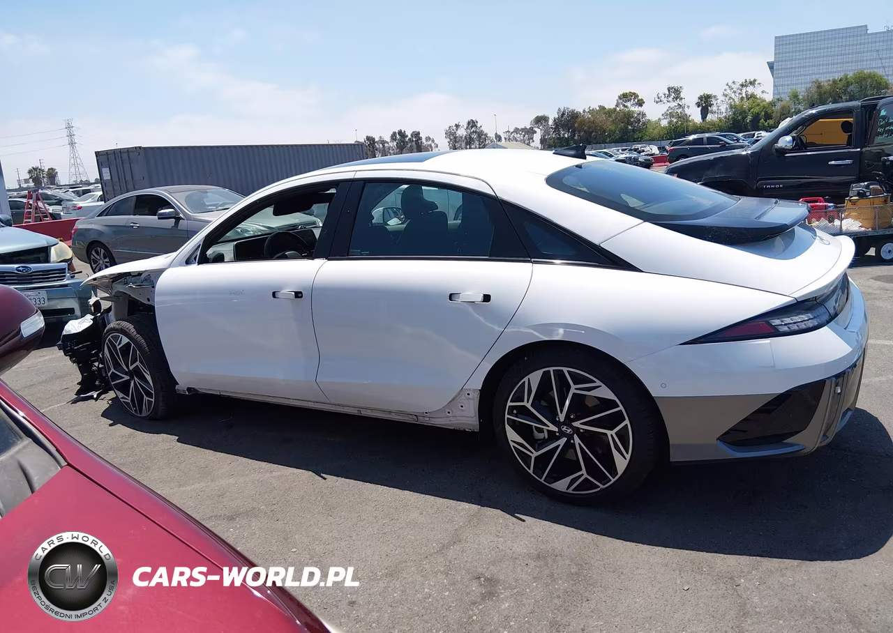 2024 Hyundai Ioniq 6 Limited VIN:KMHM54AA7RA061740 - 15