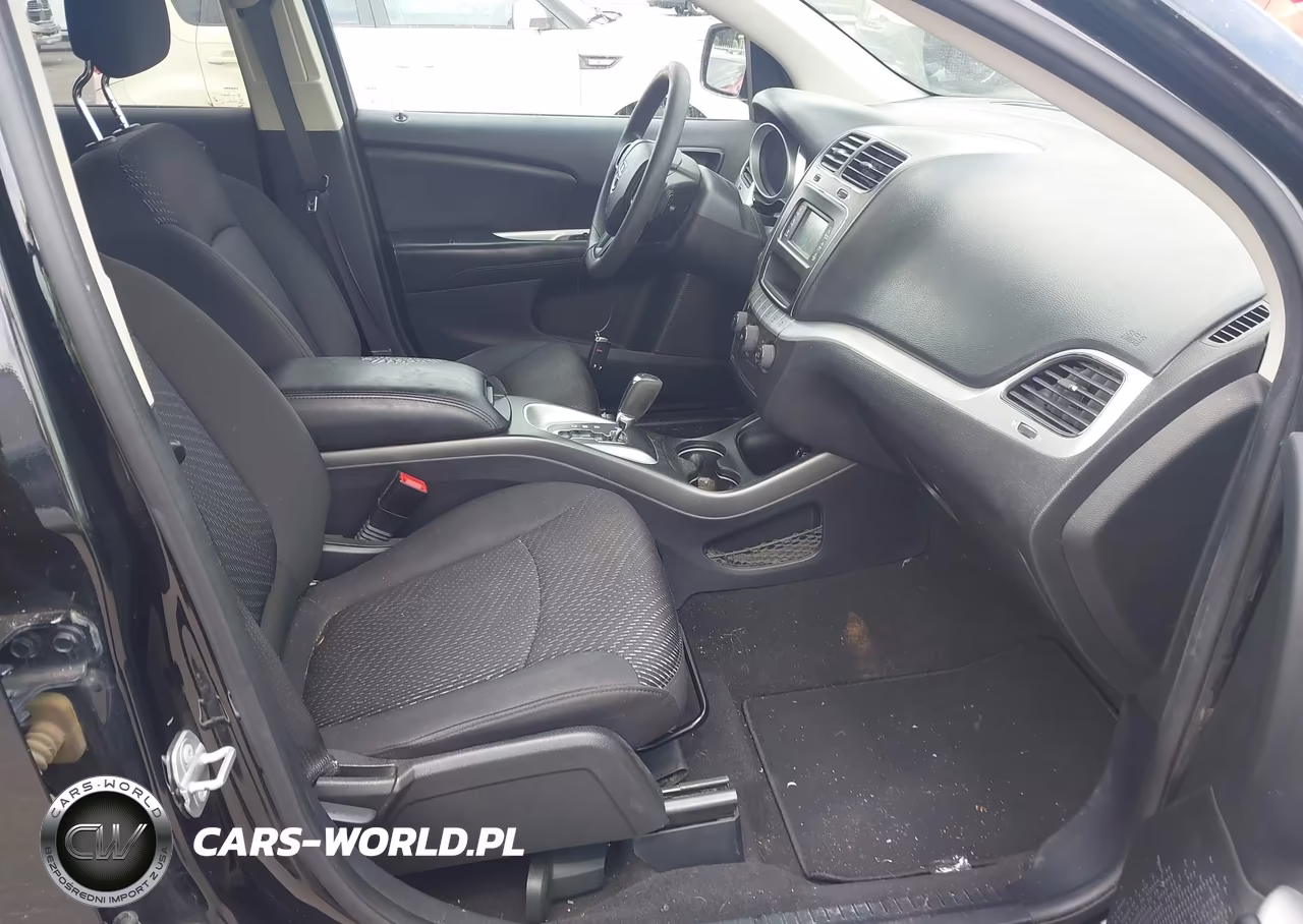 2018 Dodge Journey Se VIN:3C4PDCAB2JT347306 - 5