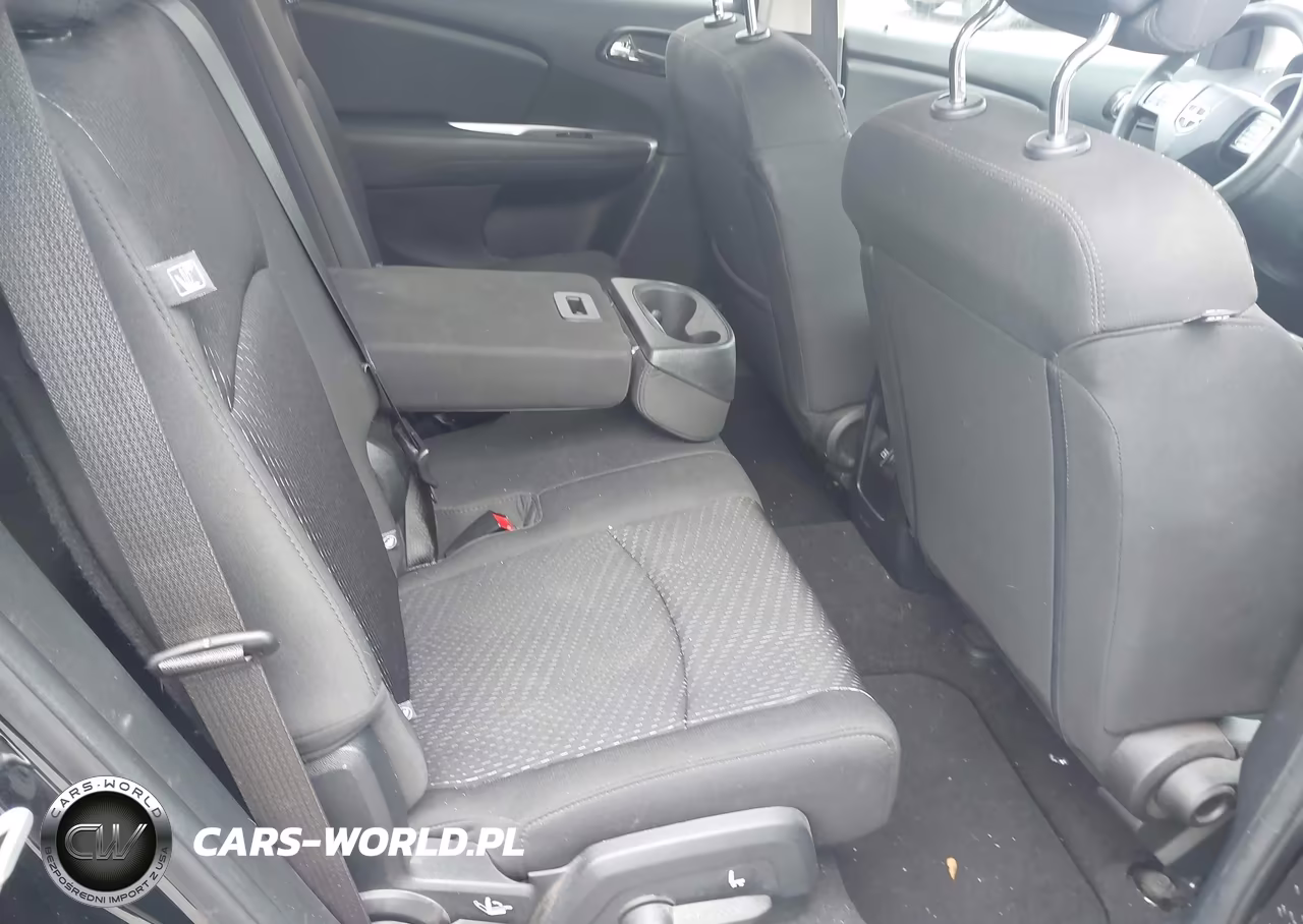 2018 Dodge Journey Se VIN:3C4PDCAB2JT347306 - 8
