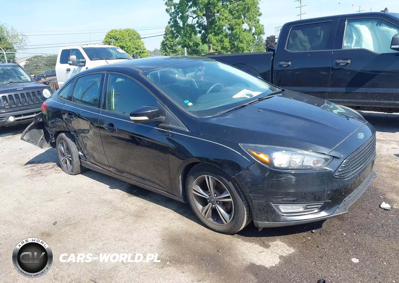 2018 Ford Focus Se VIN:1FADP3F24JL216091 - 13