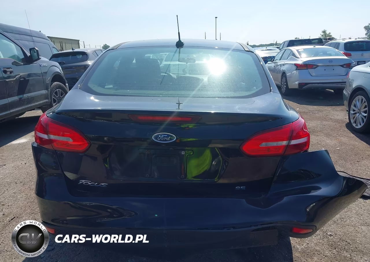 2018 Ford Focus Se VIN:1FADP3F24JL216091 - 16