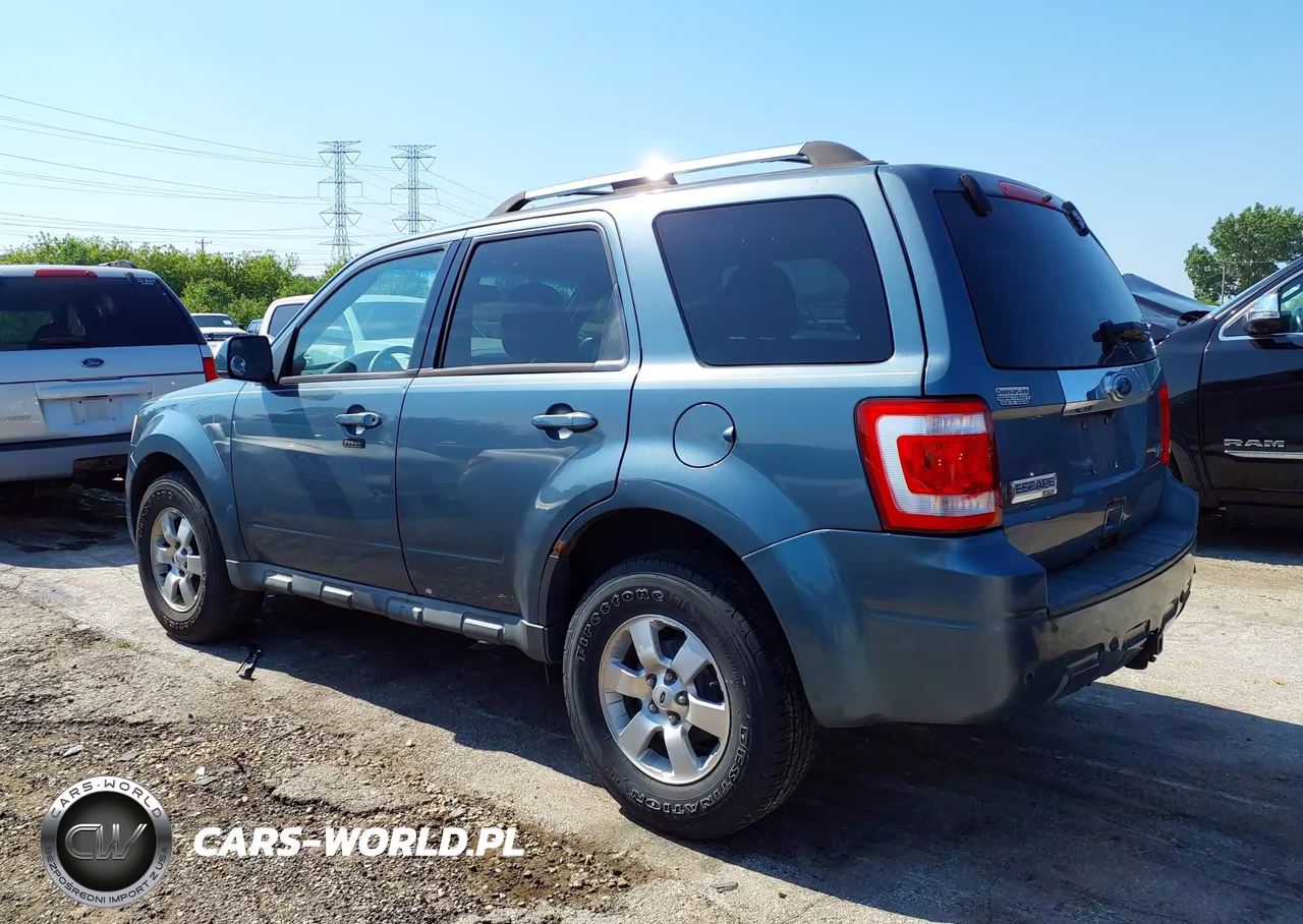 2010 Ford Escape Limited VIN:1FMCU9EG4AKA04338 - 3