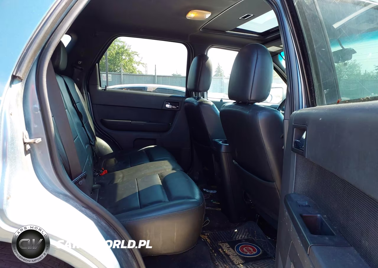 2010 Ford Escape Limited VIN:1FMCU9EG4AKA04338 - 8