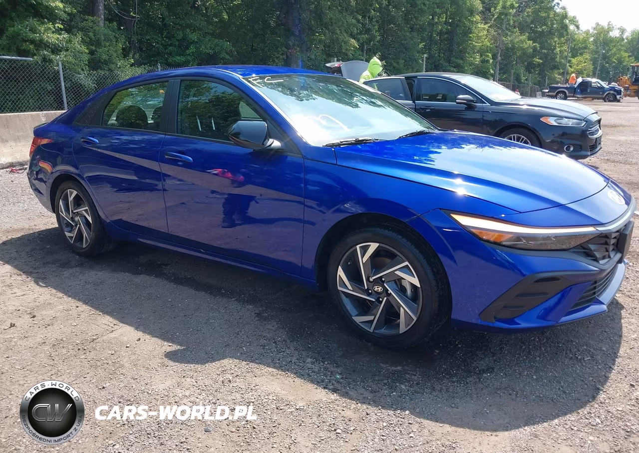 2025 Hyundai Elantra Sel Sport – zdjęcie 1 z 17