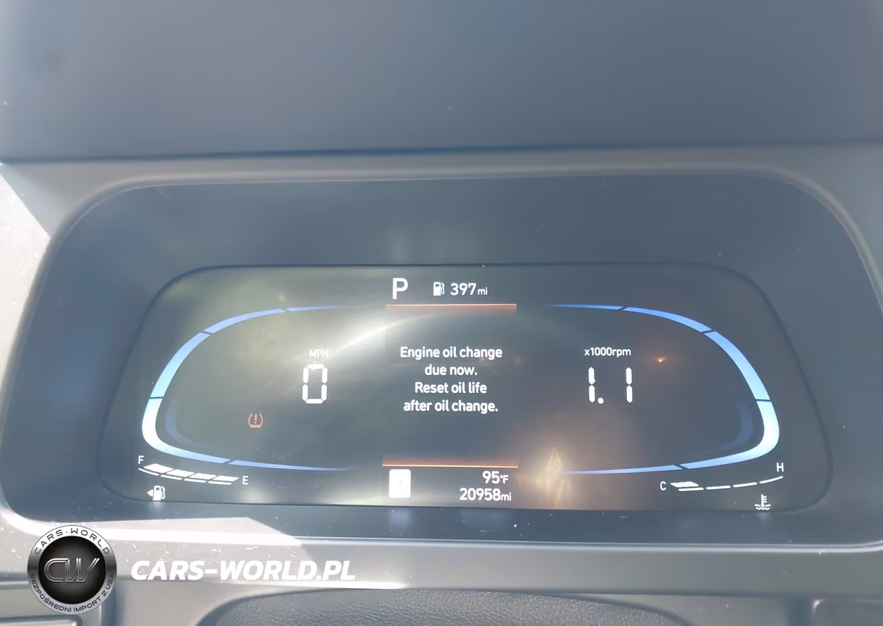 2025 Hyundai Elantra Sel Sport VIN:KMHLM4DG4SU907194 - 7