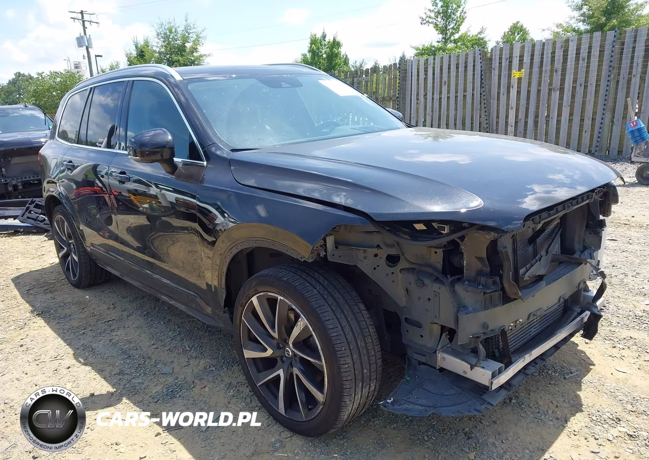 2022 Volvo Xc90 T6 Momentum 7 Passenger