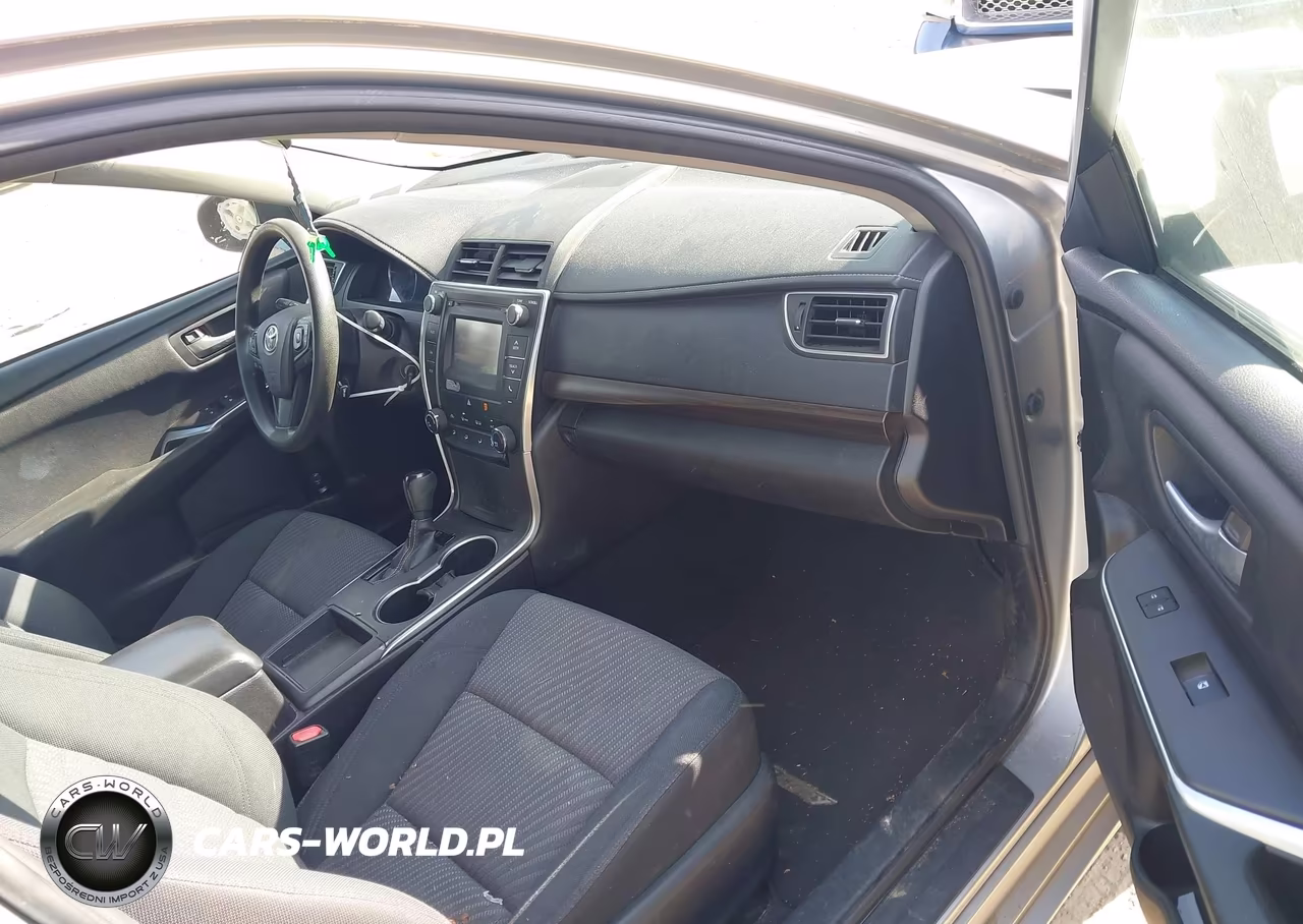 2016 Toyota Camry Le VIN:4T4BF1FK0GR583549 - 5