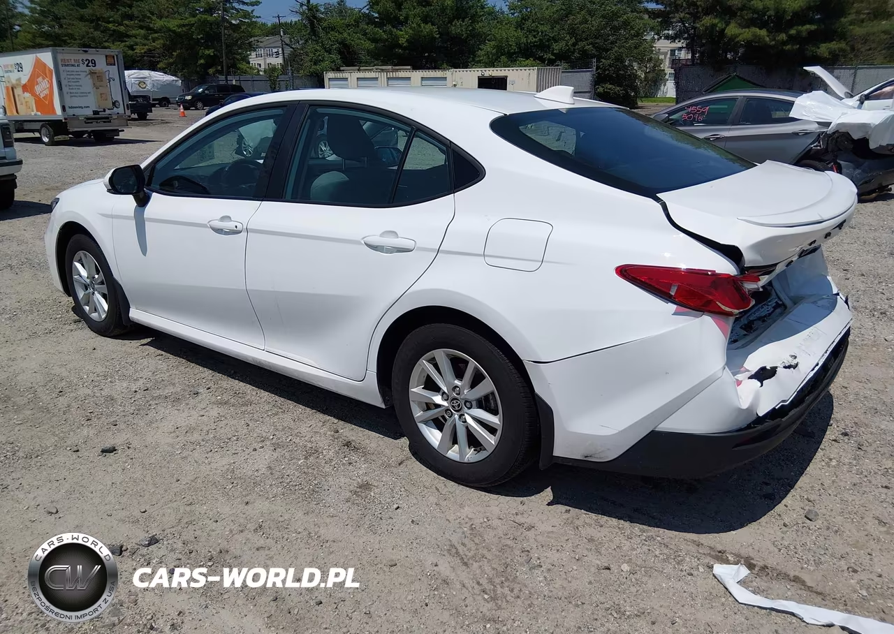 2025 Toyota Camry Le VIN:4T1DBADK6SU015350 - 3