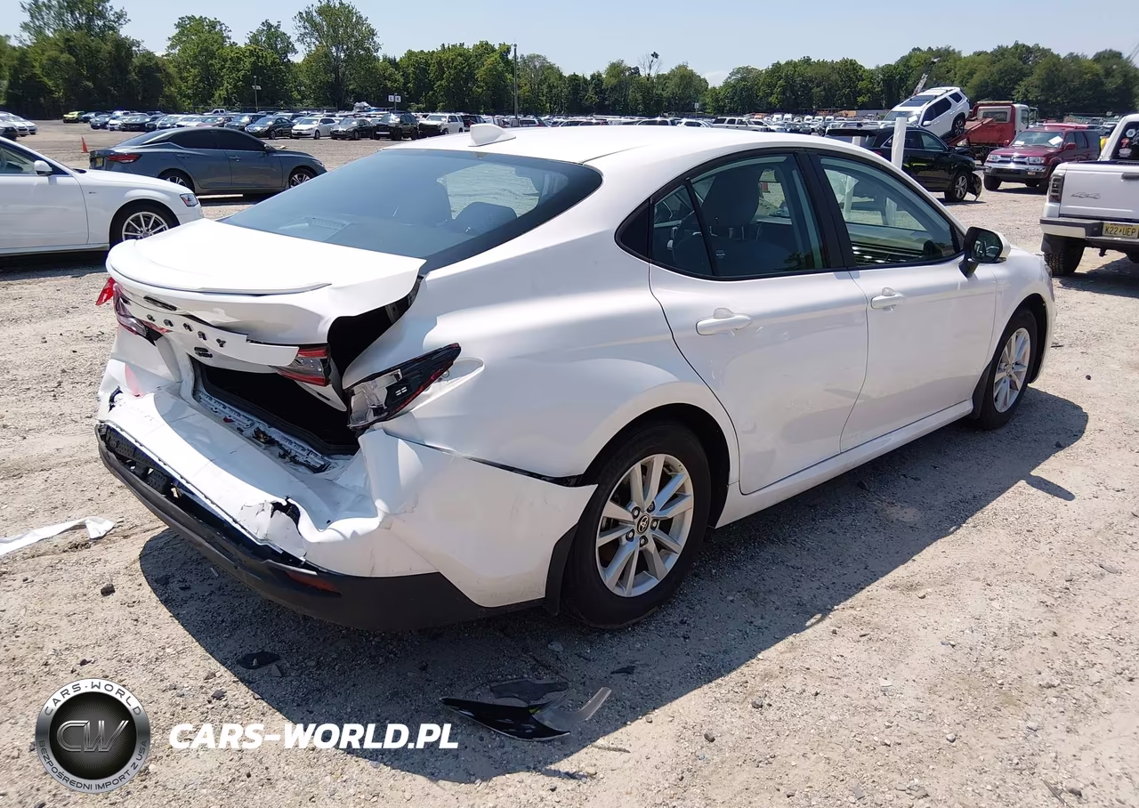 2025 Toyota Camry Le VIN:4T1DBADK6SU015350 - 4