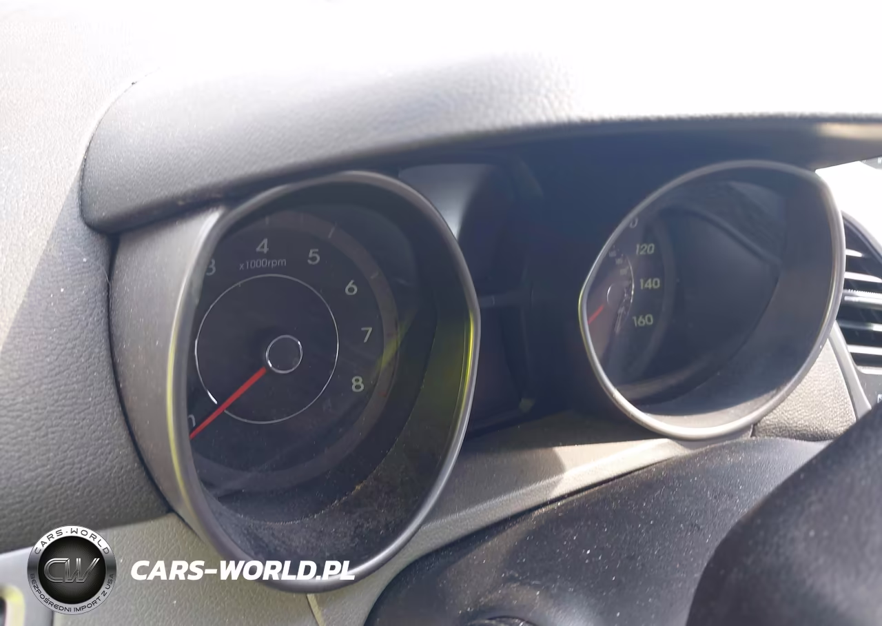 2016 Hyundai Elantra Se VIN:5NPDH4AE7GH689933 - 7