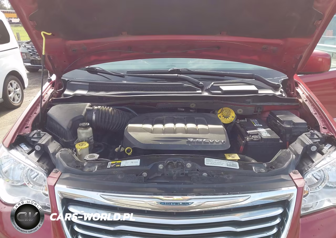2014 Chrysler Town & Country Touring VIN:2C4RC1BG3ER251607 - 10
