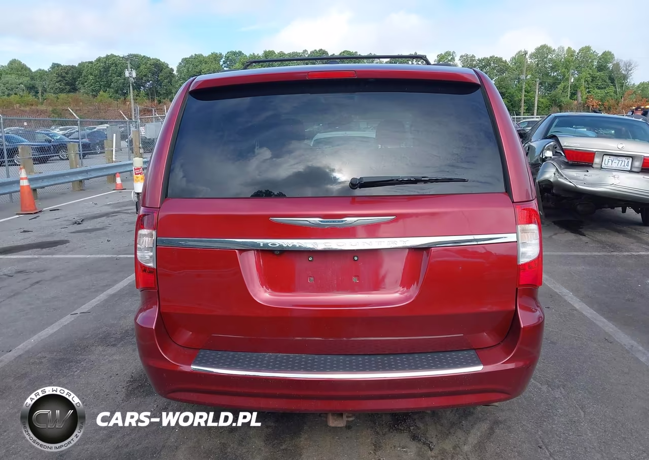 2014 Chrysler Town & Country Touring VIN:2C4RC1BG3ER251607 - 16
